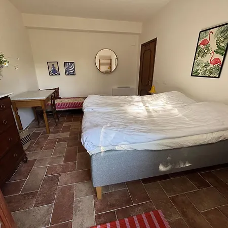 Stunning 4 Bedroom Near Barga