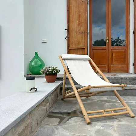 Villa Stunning 4 Bedroom Near Barga Castelvecchio Pascoli